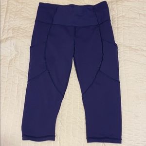 Lululemon leggings size 8